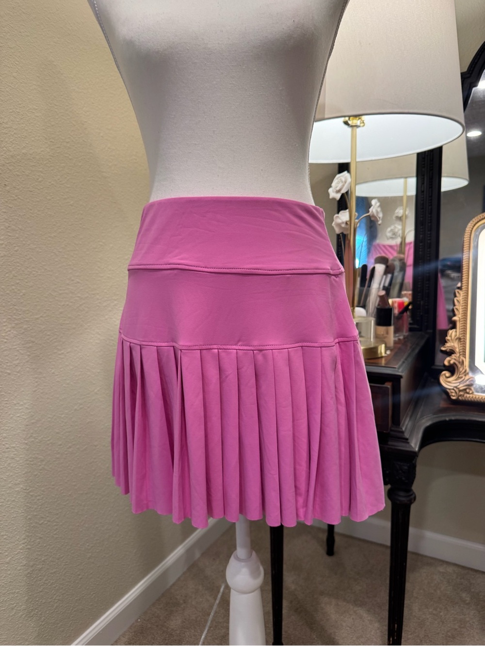 Kyodan Hot Pink Pleated Mini Skirt